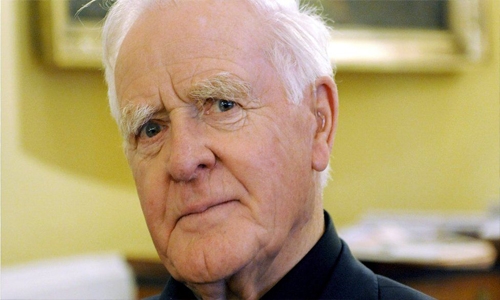 Espionage writer John le Carré dies aged 89