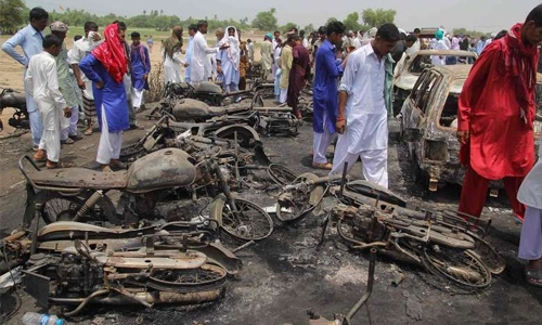 Death toll in Pakistan oil tanker inferno rises to 174