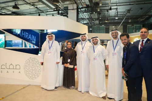 Mumtalakat CEO visits Bahrain’s pavilion at COP28