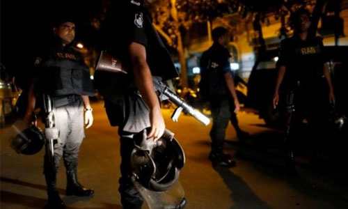 Six die in raid on suspected Bangladesh extremists