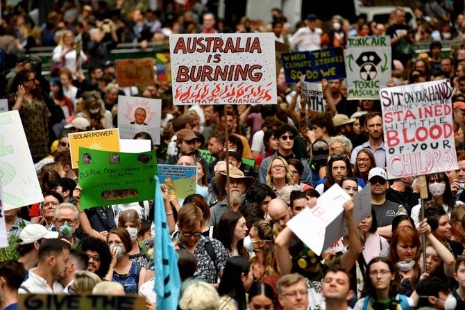 Australians protest as bushfire haze sparks health fears Australians protest as bushfire haze sparks health fears
