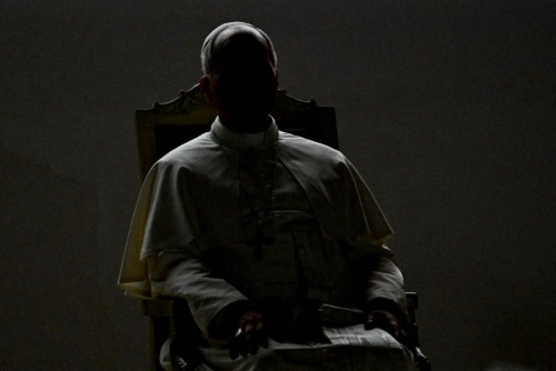 Pope warns bureaucracy hindering global aid efforts Pope warns bureaucracy hindering global aid efforts