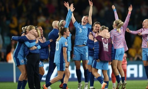 Ruthless England beat Australia to set up World Cup final with Spain