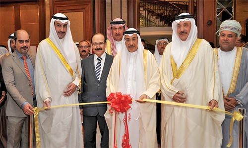 Dy Premier stresses Bahrain's care for safety of workers