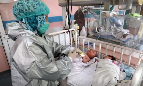 Taliban say Afghan women health service staff should go back to work Taliban say Afghan women health service staff should go back to work