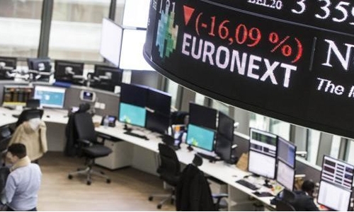 European stocks lower European stocks lower