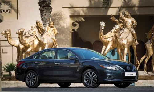 Nissan Altima bags Melcoty Award Nissan Altima bags Melcoty Award