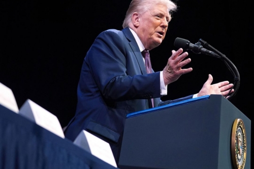 Trump Criticizes Israeli Strikes in Qatar, Stresses U.S. Was Unaware