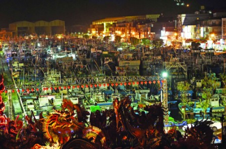 Thousands evacuated as Taiwan readies for biggest typhoon of 2015 Thousands evacuated as Taiwan readies for biggest typhoon of 2015