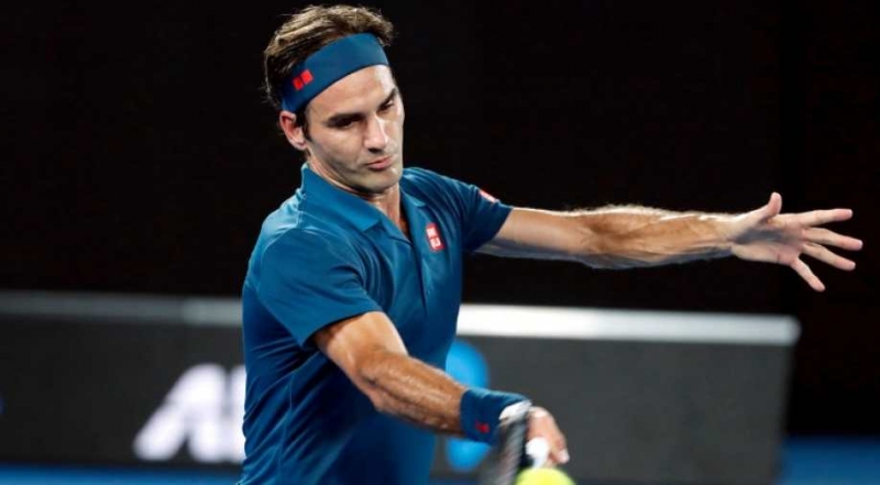 Federer, Nadal fight on Federer, Nadal fight on