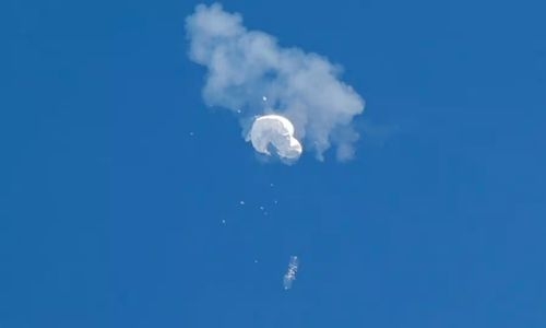 US shoots down Chinese balloon calling it “clear violation” of US sovereignty