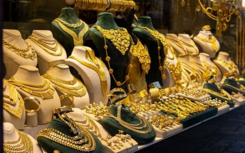 Gold Sales Rise as Silver Demand Slumps