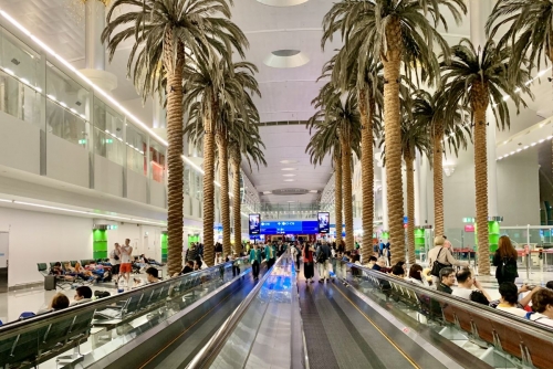  Jacket with 30,000 euros at Dubai Airport among lost items in UAE in 2025