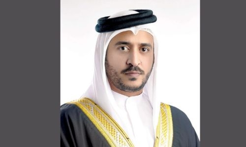 HH Shaikh Khalid congratulated by Horse Welfare Authority Chairman