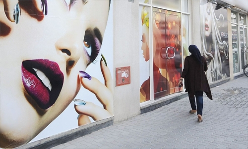 Beauty services to resume at Bahrain salons Beauty services to resume at Bahrain salons