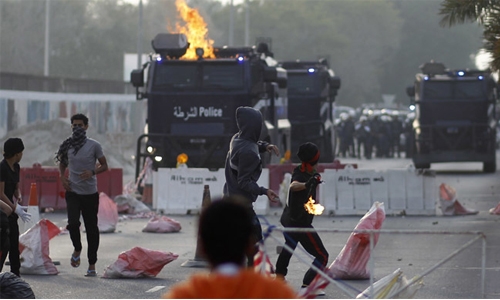Nine Bahrain rioters jailed in stabbing case 