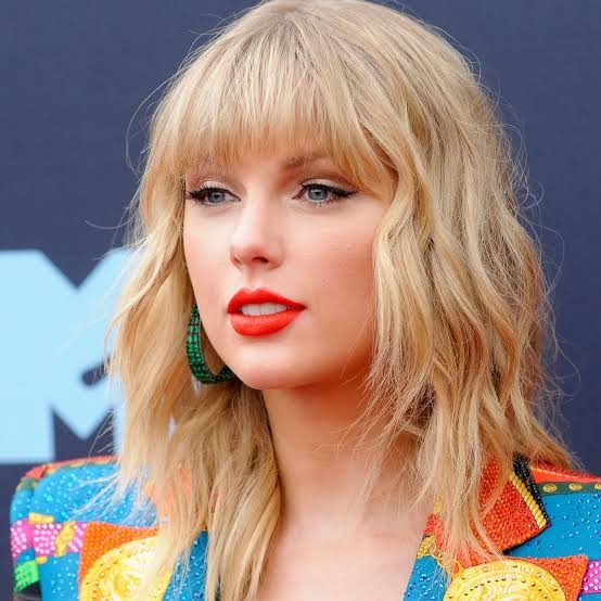 COVID-19 effect: Taylor Swift pushes all 2020 concerts to next year