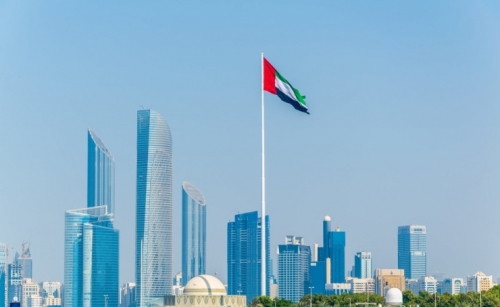 UAE decides to resume issuing entry permits to the country