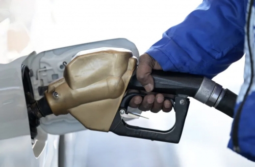 India Hikes Petrol, Diesel Prices for Fourth Time This Month India Hikes Petrol, Diesel Prices for Fourth Time This Month
