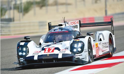 Exciting drift show before 6 Hours race