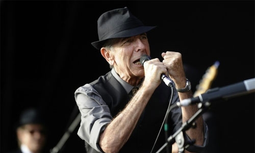 Canadian singer, songwriter, poet Leonard Cohen dead at 82 Canadian singer, songwriter, poet Leonard Cohen dead at 82