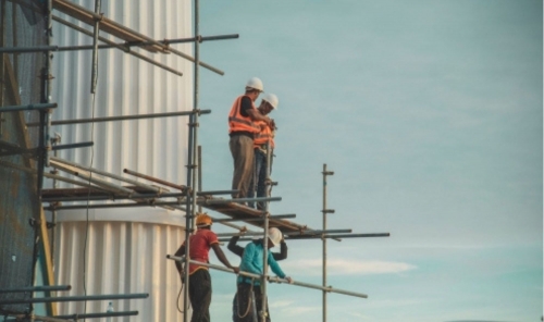 Bahrain to Enforce Summer Midday Work Ban from June 15