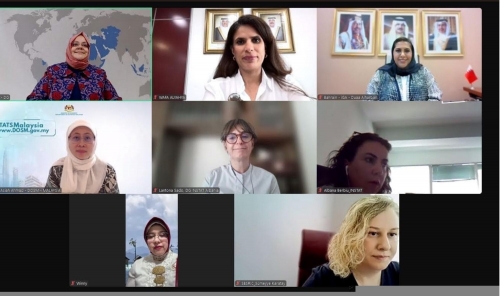 Women Hold 72.7% of Executive Roles in iGA Statistics Women Hold 72.7% of Executive Roles in iGA Statistics