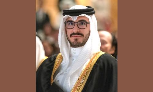 British Jockey Club grants HH Shaikh Isa honorary membership