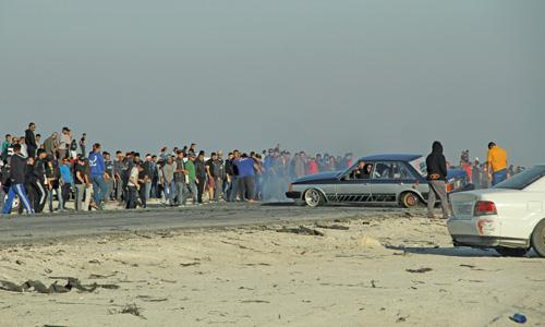 Call for car stunting tracks Call for car stunting tracks