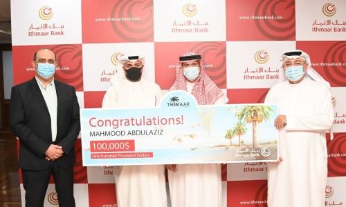 Two Ithmaar Bank customers win US$100,000 each in third Thimaar quarterly draw