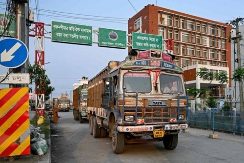 India migrant evictions seed fear in Bangladesh border towns India migrant evictions seed fear in Bangladesh border towns