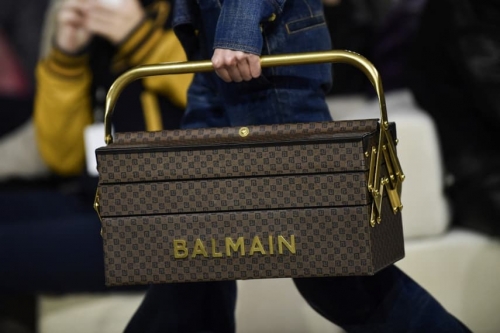 Paris gang arrested over Balmain fashion robbery