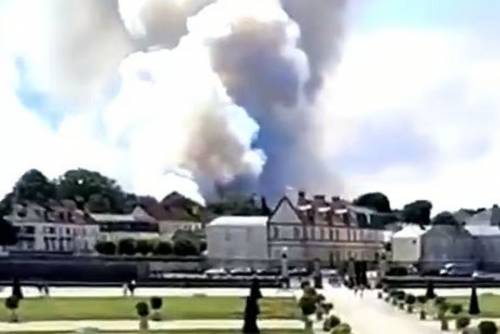 Six workers die in fire at construction site in Brussels Six workers die in fire at construction site in Brussels