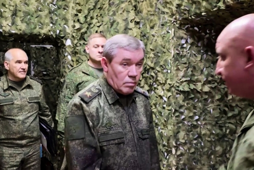 Russian Army Chief Visits Troops on Ukraine Front Line