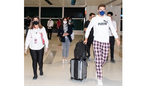 F1 stars arrive for pre-season tests