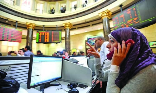 Gulf markets end mixed, Saudi edges up