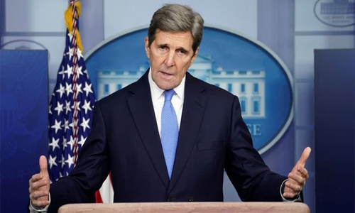 Kerry heads to India, UAE for climate talks Kerry heads to India, UAE for climate talks