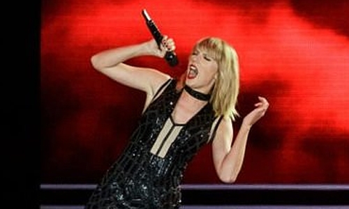 Taylor Swift, titan of pop music, announces new album Taylor Swift, titan of pop music, announces new album