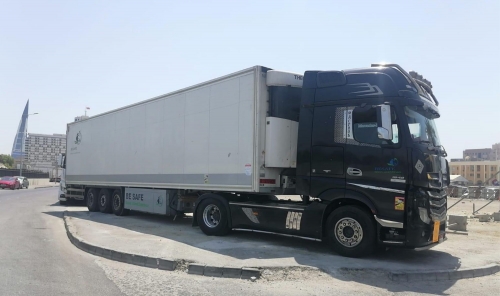 Traffic Police Target Trucks Parked on Pavements Traffic Police Target Trucks Parked on Pavements