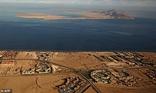 Egypt parliament committee passes Saudi islands deal