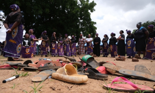 Hundreds of Nigerian Teachers Protest Wave of School Kidnappings Hundreds of Nigerian Teachers Protest Wave of School Kidnappings