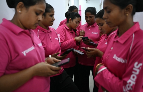 India’s housekeeping workers go digital as instant home services surge India’s housekeeping workers go digital as instant home services surge