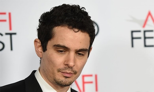 Chazelle wins best director Globe for 'La La Land' Chazelle wins best director Globe for 'La La Land'