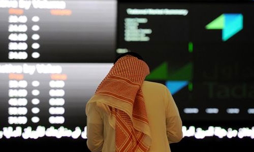Saudi budget deficit drops 71 pct in Q1