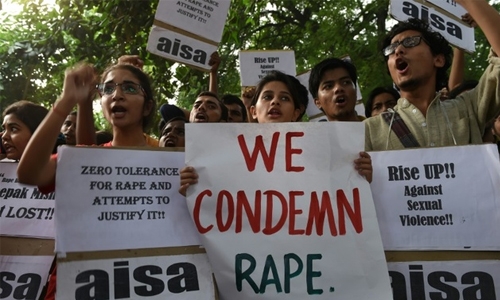 India teen gang-raped, shot, dumped in well India teen gang-raped, shot, dumped in well