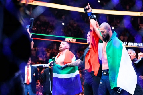 Chimaev Dominates Du Plessis to Claim UFC Middleweight Title Chimaev Dominates Du Plessis to Claim UFC Middleweight Title