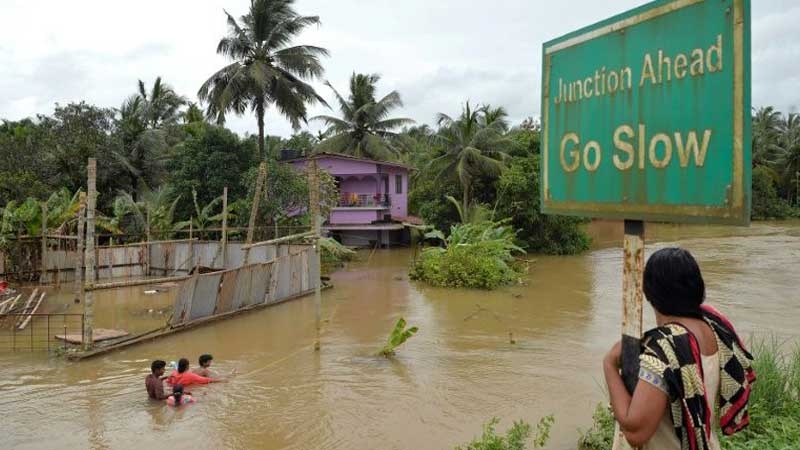 One million pack India flood relief camps One million pack India flood relief camps