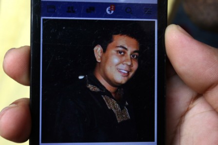 Fourth secular blogger hacked to death in Bangladesh