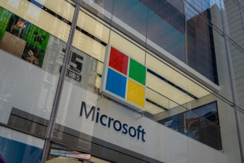 Microsoft tweaks how it logs cloud revenue