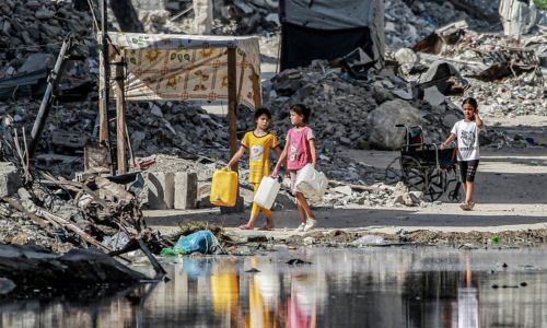  Israel orders evacuation of battle-torn Gaza City